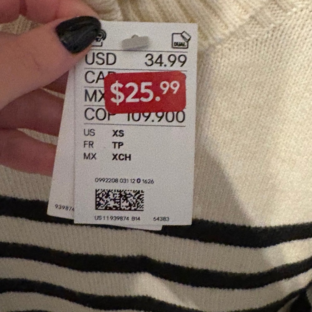H&M Cream Cable Knit Sweater - Picture 4 of 4